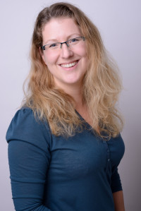 Yvonne Kergel aus Winterthur, Nachhilfe