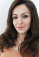 Mariana_Ze_733.jpg